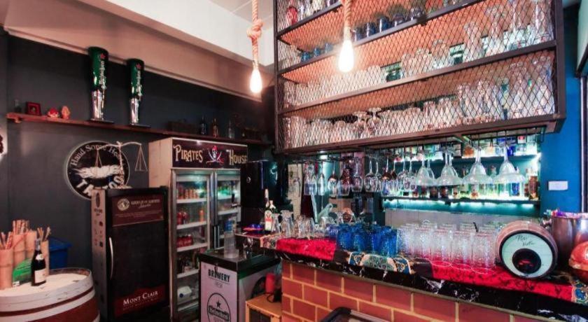 Oyo-1103海盗楼酒店 皮皮岛 外观 照片